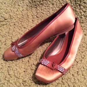 Anthropologie Daniblack Gold Satin & Leather Dress Flats 6.5 EUC